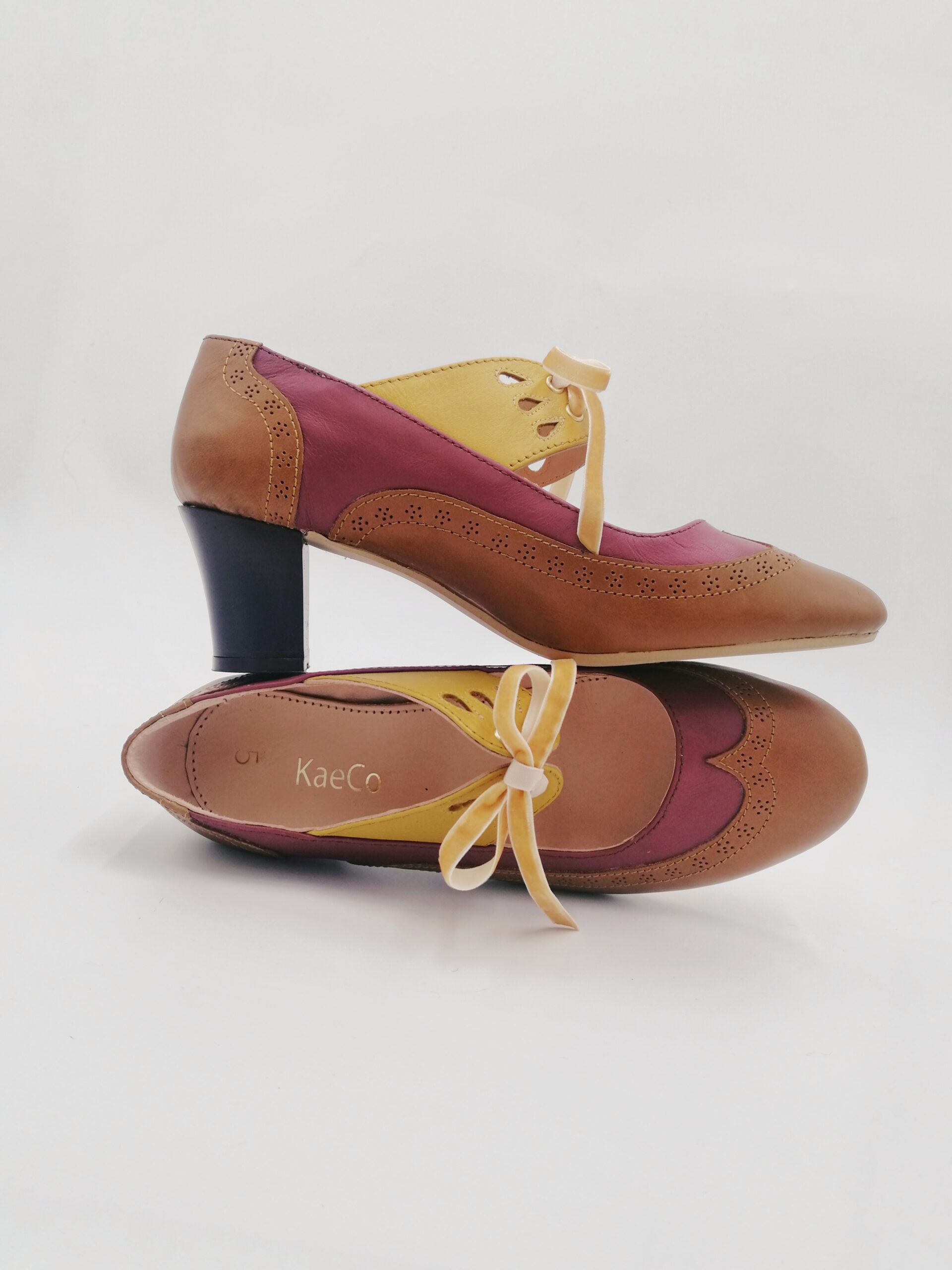 Footwear Archives • AYA Africa