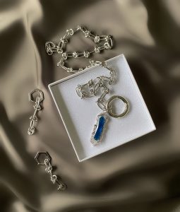 TRENDY CHAIN NECKLACE