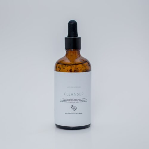 Manna and Me Cleanser 100ml glass botlle